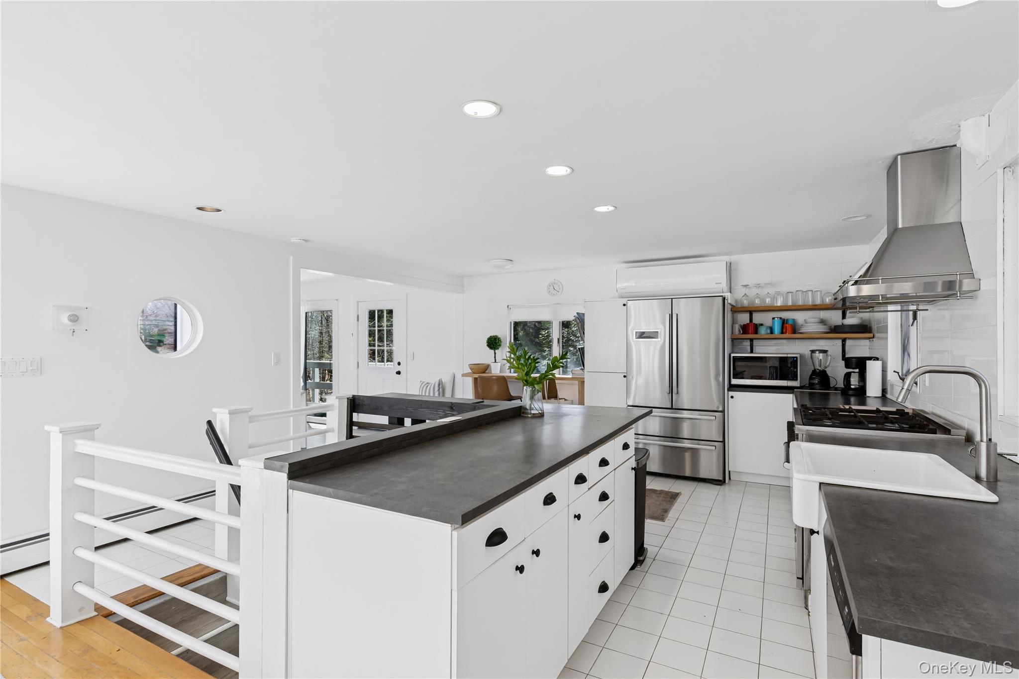 #14 photo, 997 Springs Fireplace Road, サフォーク郡 East Hampton , NY 11937