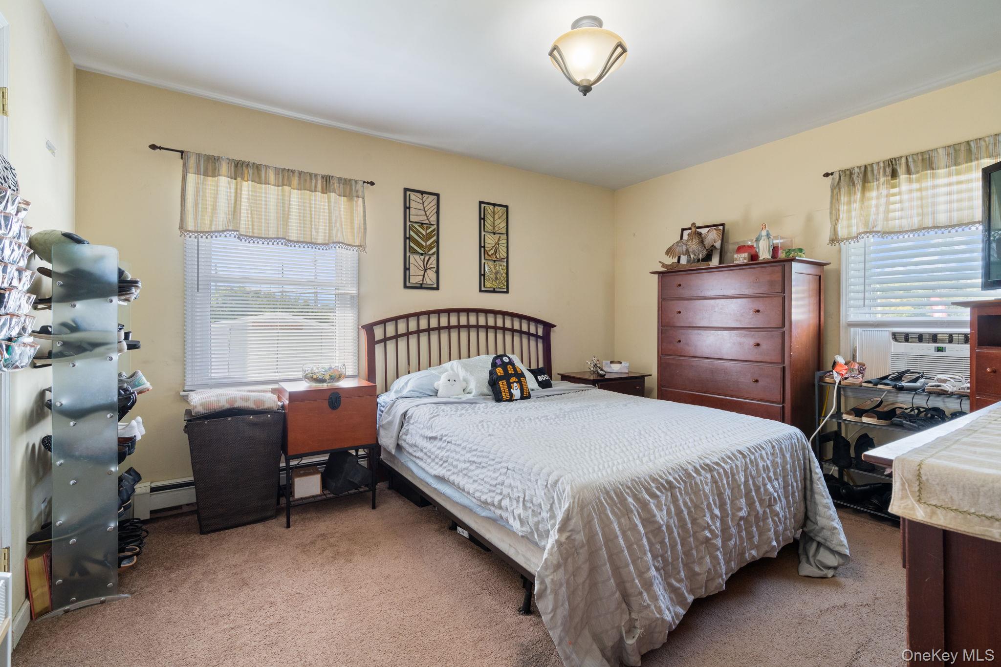 #11 photo, 68 Thorne Avenue, North Massapequa , NY 11758