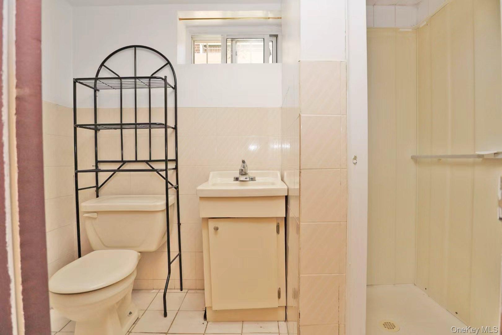 #19 photo, 106-10 32nd Avenue, クイーンズ区 East Elmhurst , NY 11369