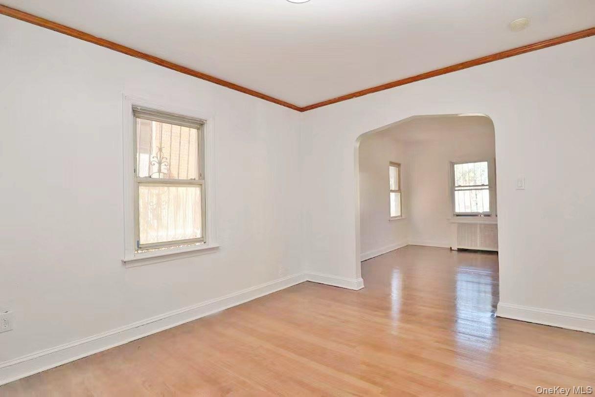 #7 photo, 106-10 32nd Avenue, クイーンズ区 East Elmhurst , NY 11369