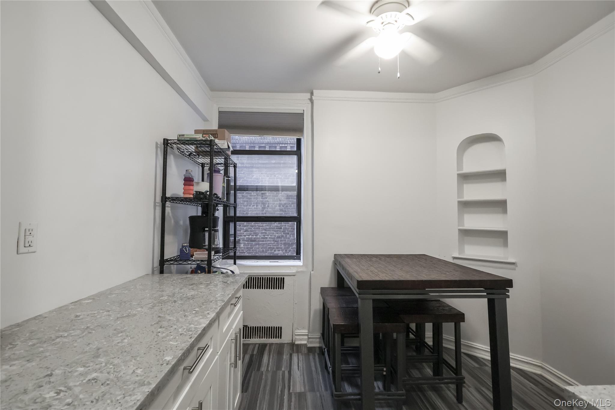 #10 photo, 84-51 Beverly Rd, Kew Gardens , NY 11415