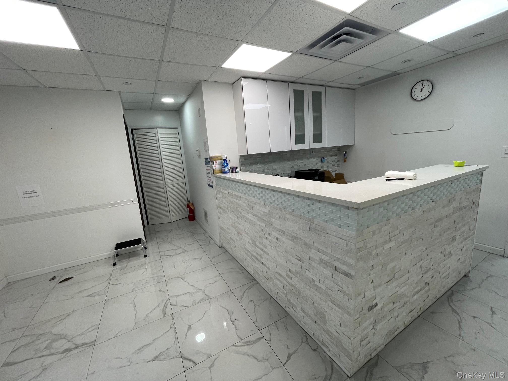 #2 photo, 41-42 College Point Boulevard, クイーンズ区 Flushing , NY 11355