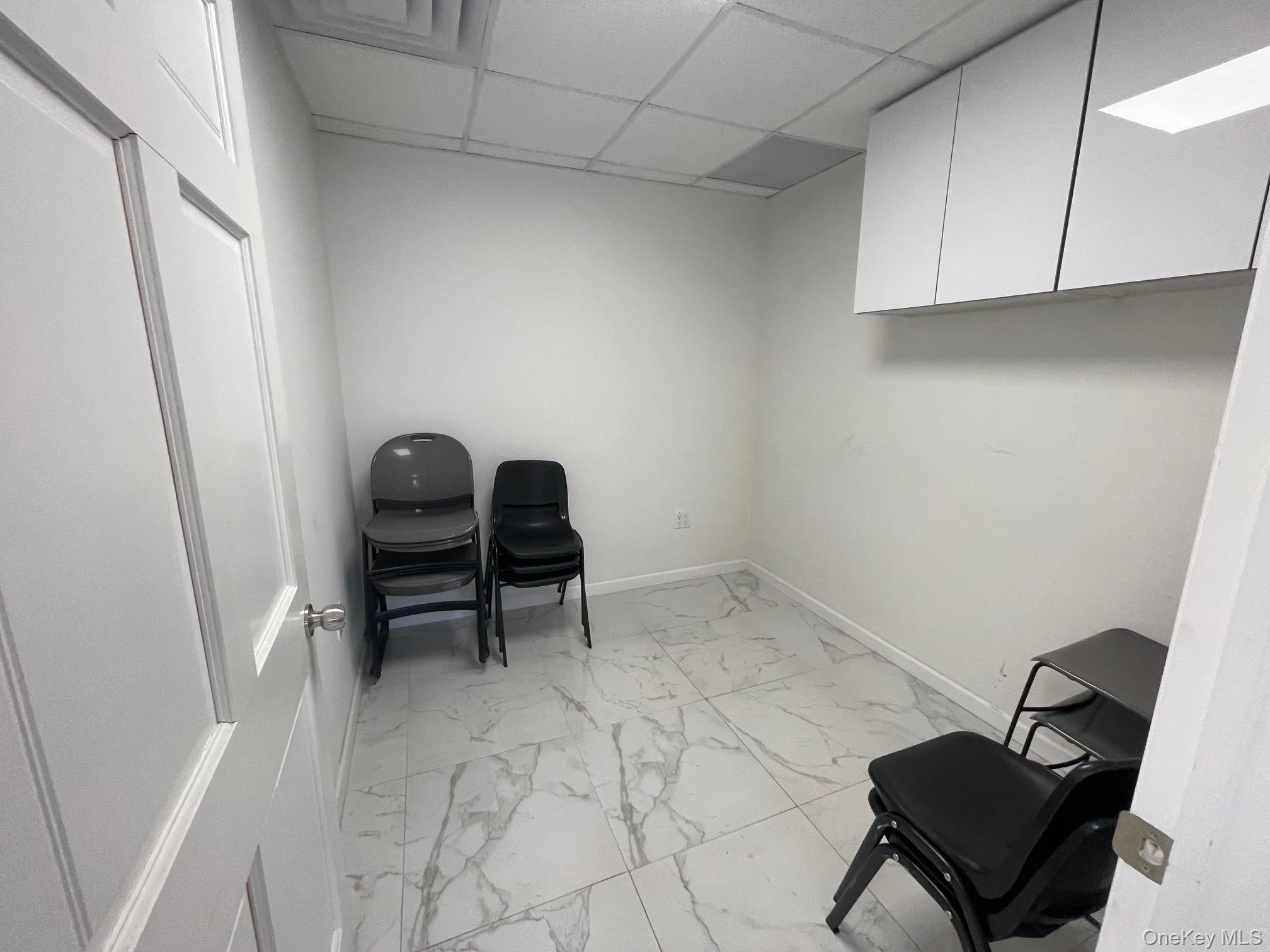 #8 photo, 41-42 College Point Boulevard, クイーンズ区 Flushing , NY 11355