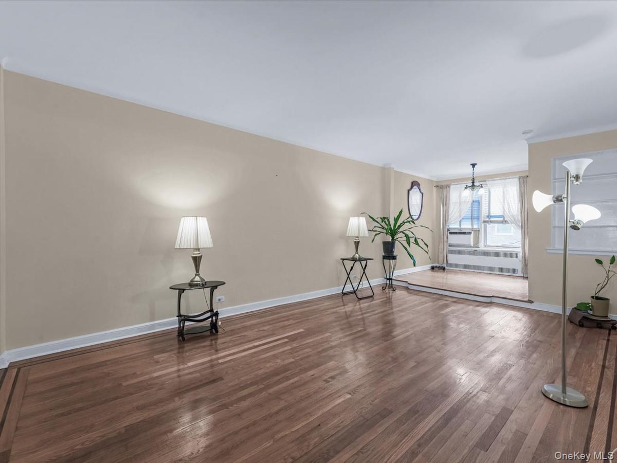 #7 photo, 11034 73rd Road, Forest Hills , NY 11375