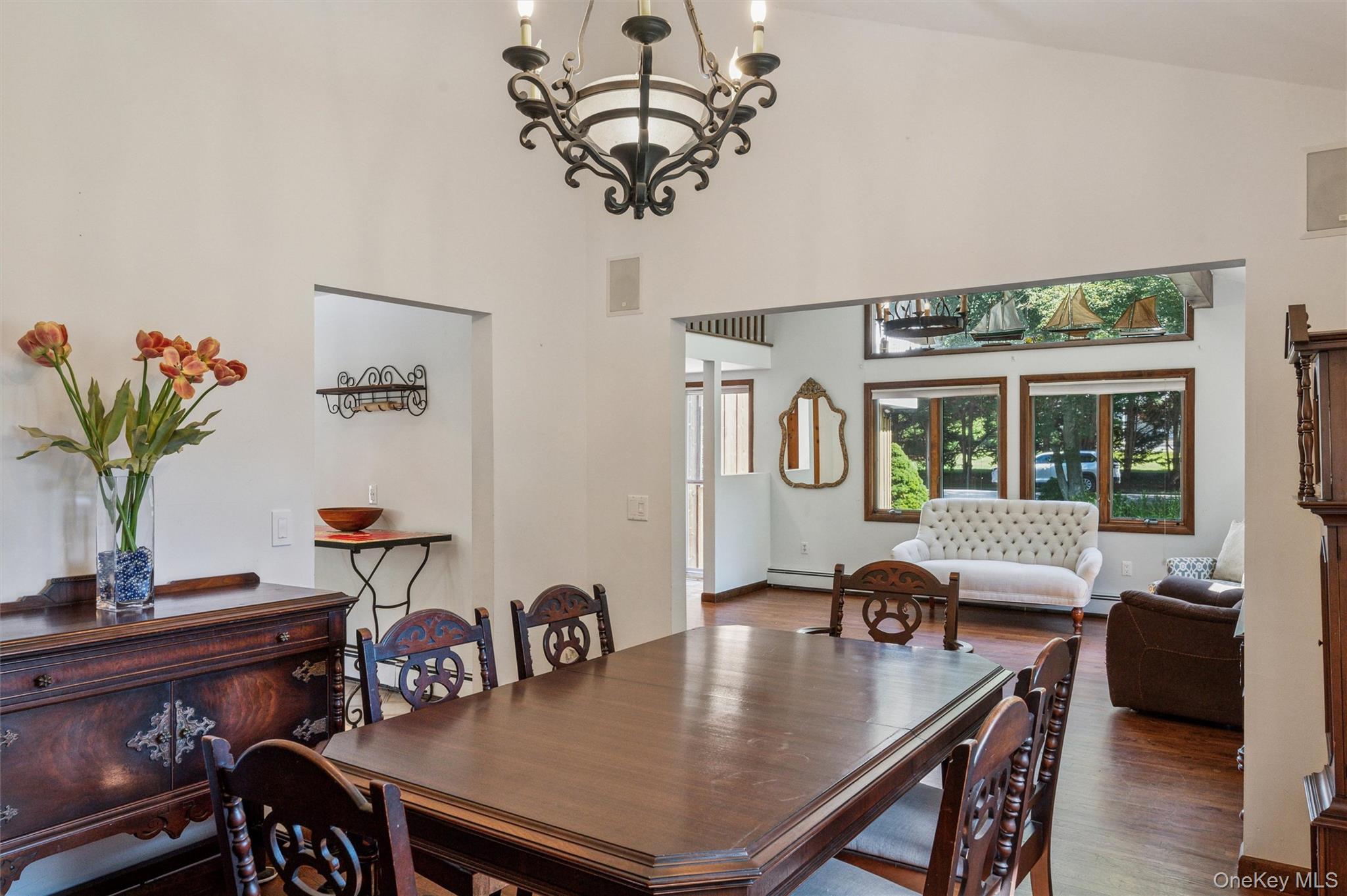 #10 photo, 15 Windwood Court, サフォーク郡 Westhampton , NY 11977