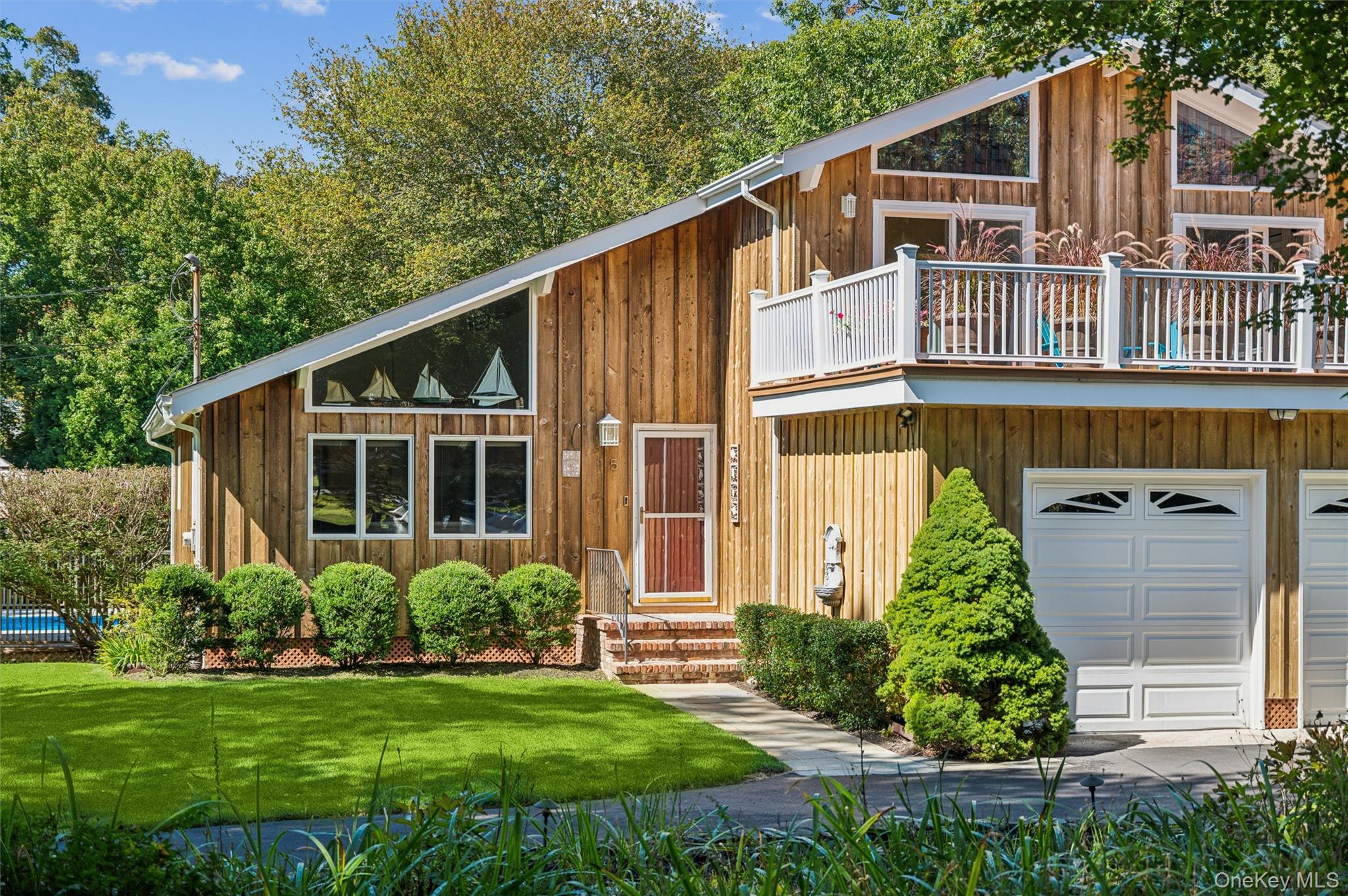 #4 photo, 15 Windwood Court, サフォーク郡 Westhampton , NY 11977