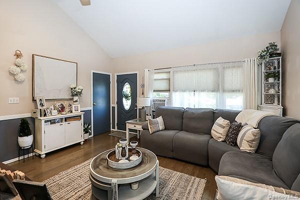 #4 photo, 97 Indian Head Road, Kings Park , NY 11754