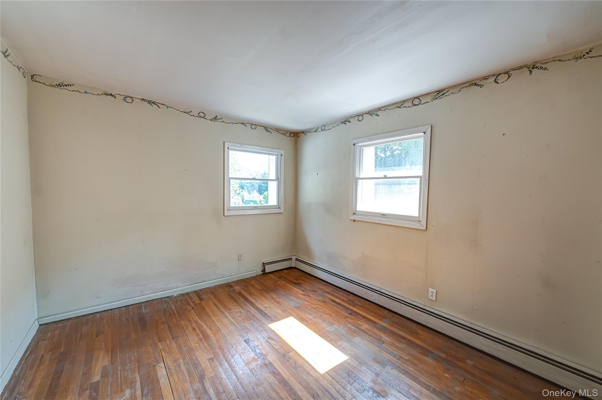 #17 photo, 80 Oak Road, Bayport , NY 11705