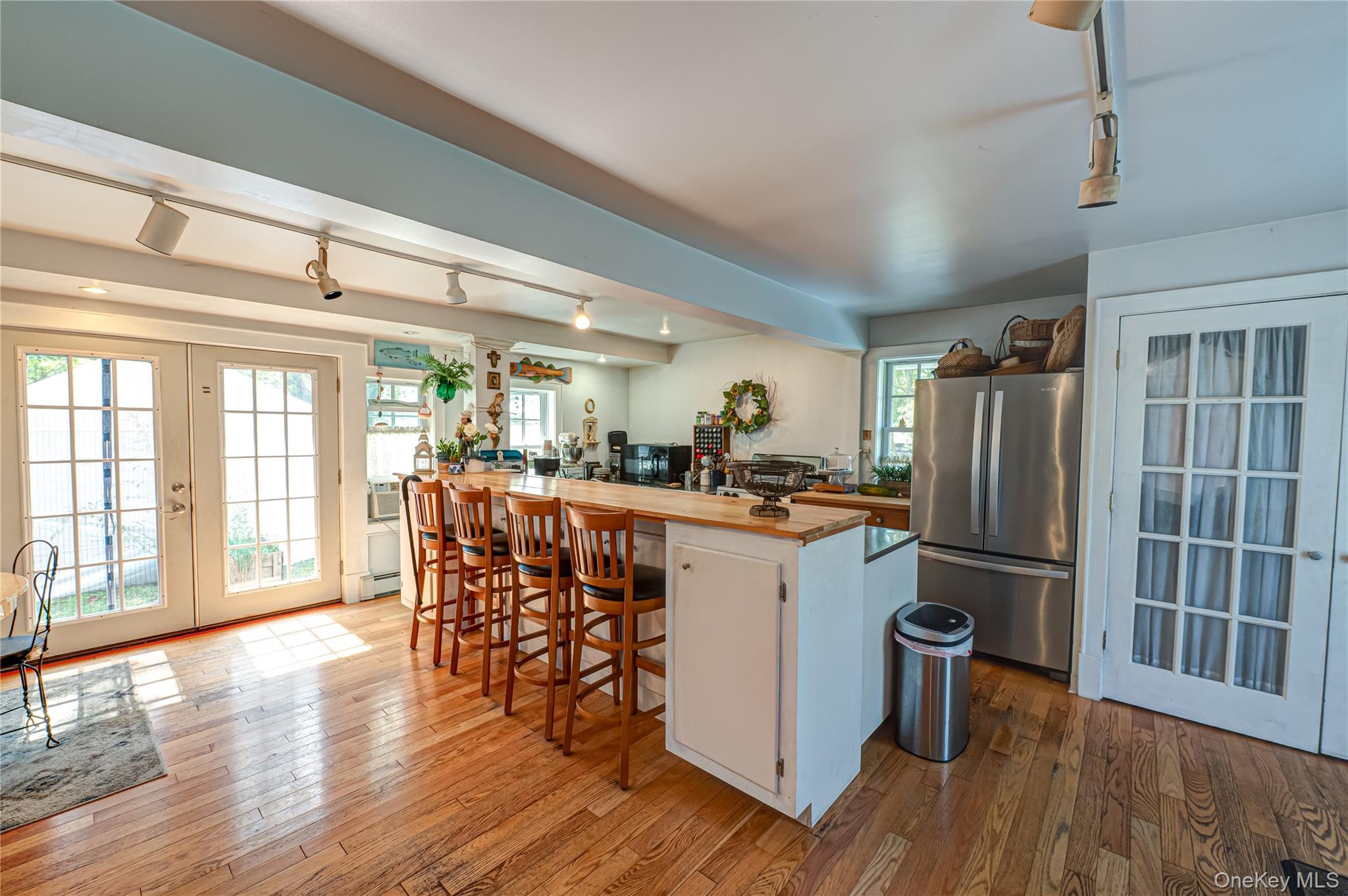 #9 photo, 80 Oak Road, Bayport , NY 11705