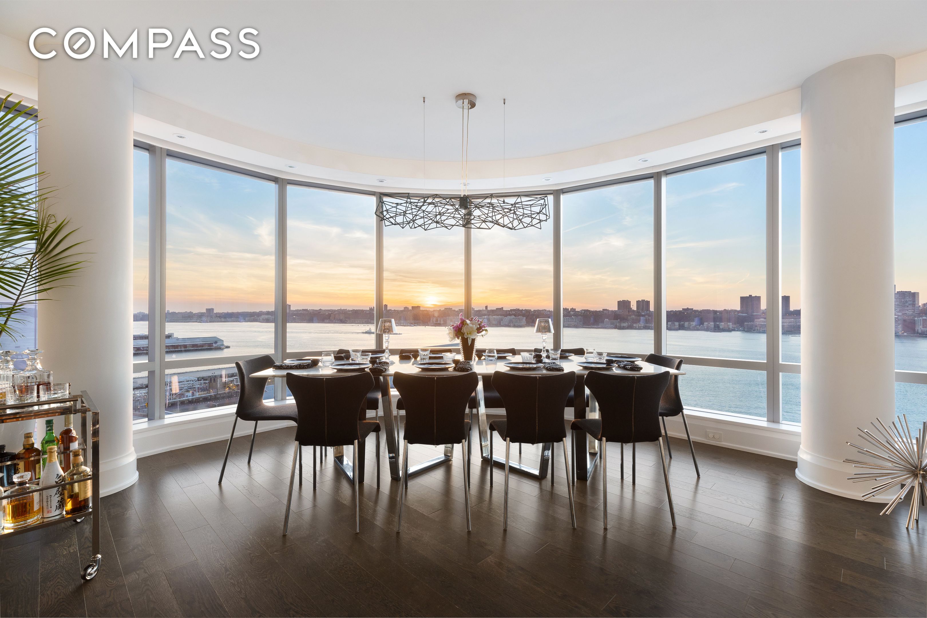 #4 photo, 50 Riverside Boulevard, マンハッタン Upper West Side , NY 10069