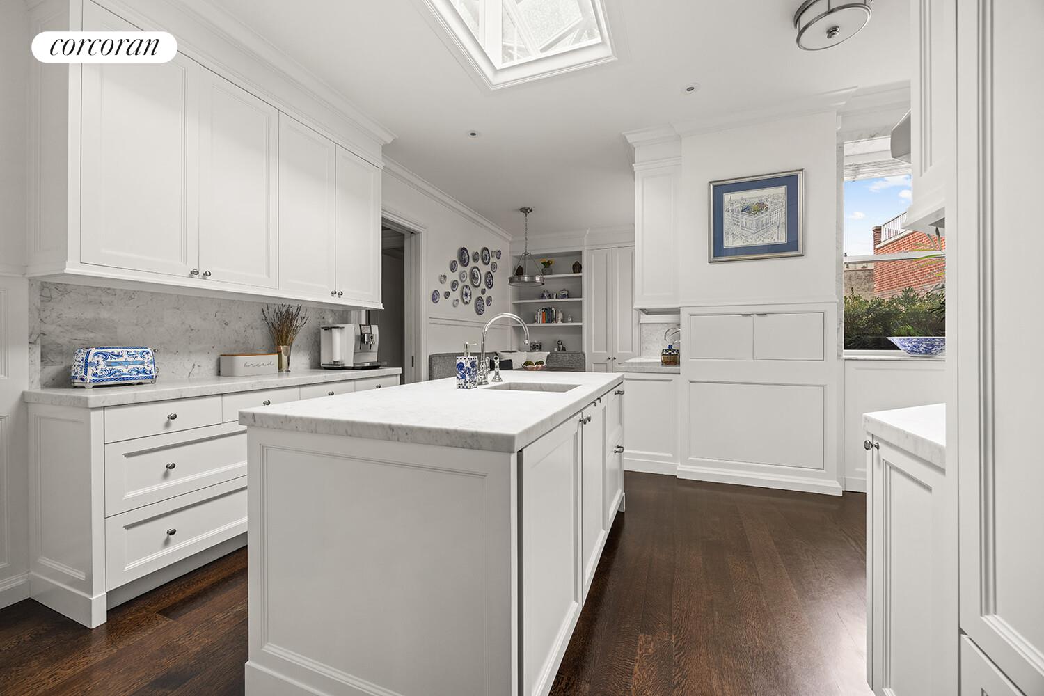 #8 photo, 16 E 96TH Street, Carnegie Hill , NY 10128