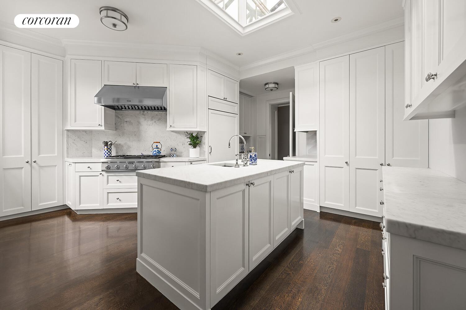 #9 photo, 16 E 96TH Street, Carnegie Hill , NY 10128