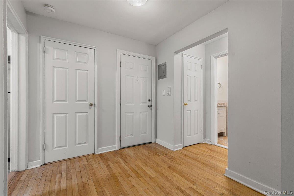 #3 photo, 907 Palmer Avenue, Mamaroneck , NY 10543