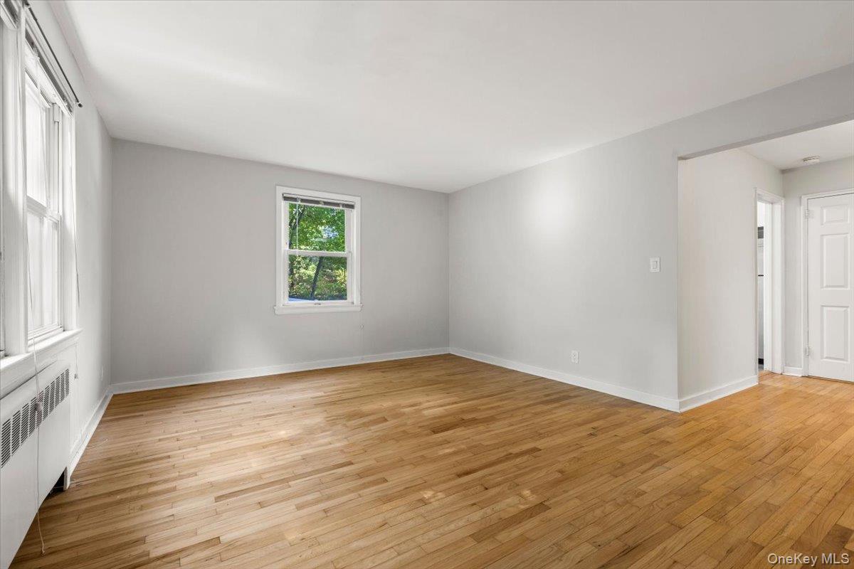 #6 photo, 907 Palmer Avenue, Mamaroneck , NY 10543