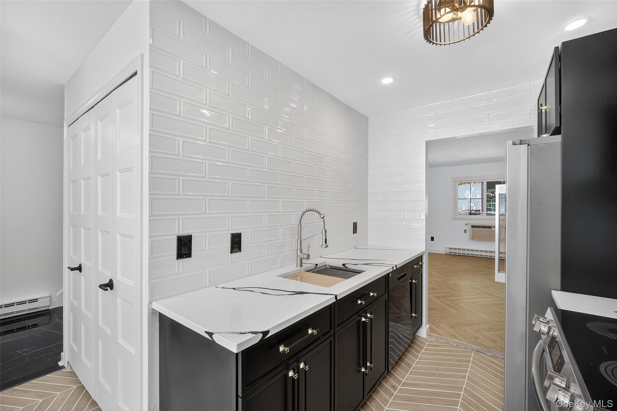 #16 photo, 8 Roundtree Court, Beacon , NY 12508