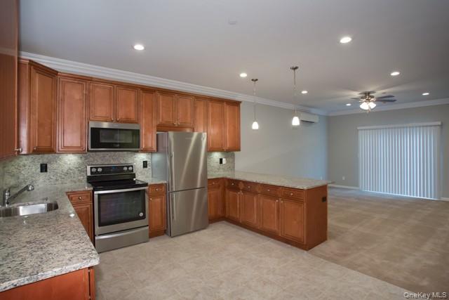 #4 photo, 115 Evergreen Street, West Babylon , NY 11704