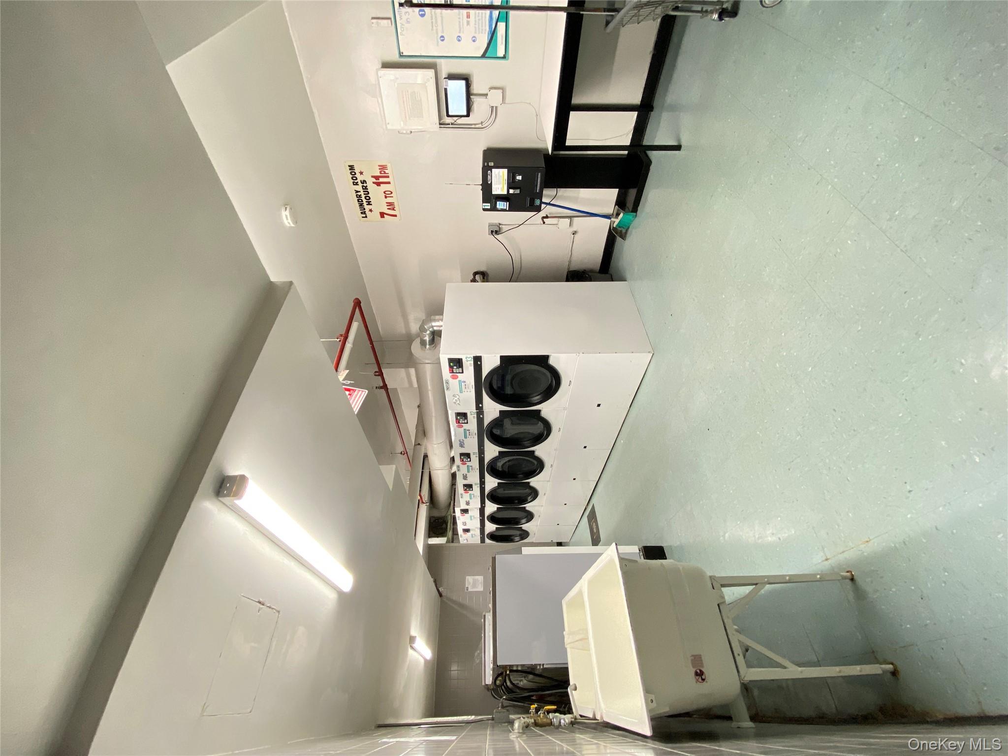 #11 photo, 172-70 Highland Avenue, Jamaica Estates , NY 11432