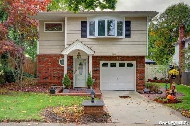 #1 photo, 12 Deamer Court, Huntington Station , NY 11746