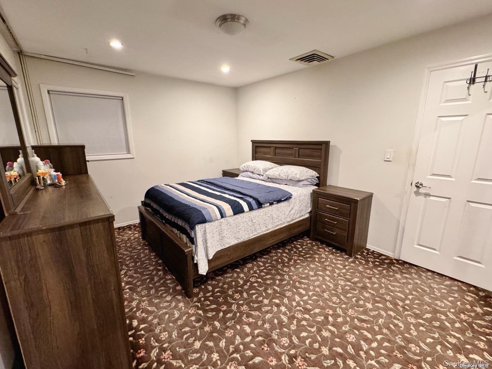 #18 photo, 12 Deamer Court, Huntington Station , NY 11746