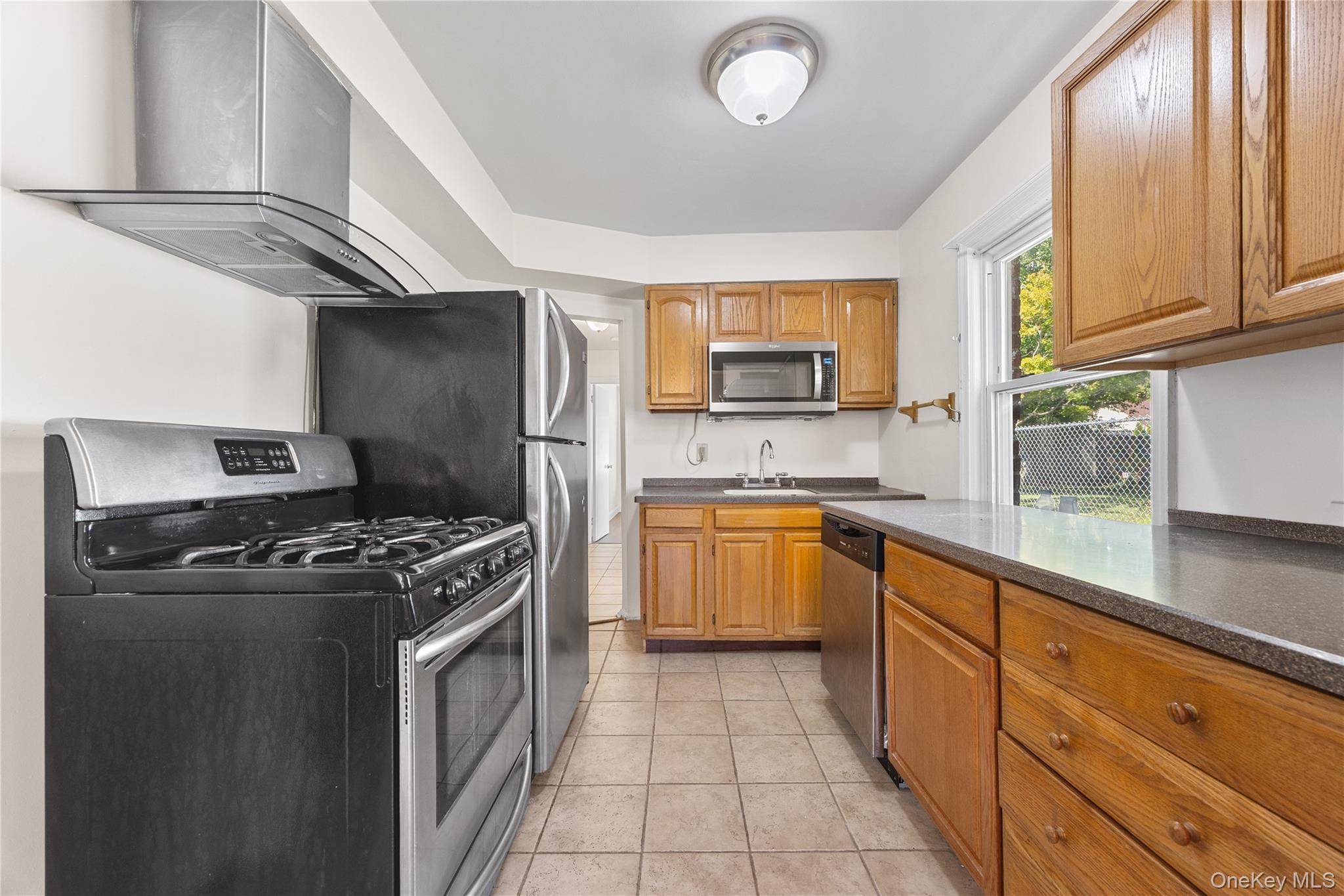 #3 photo, 38-30 215th Place, Bayside , NY 11361