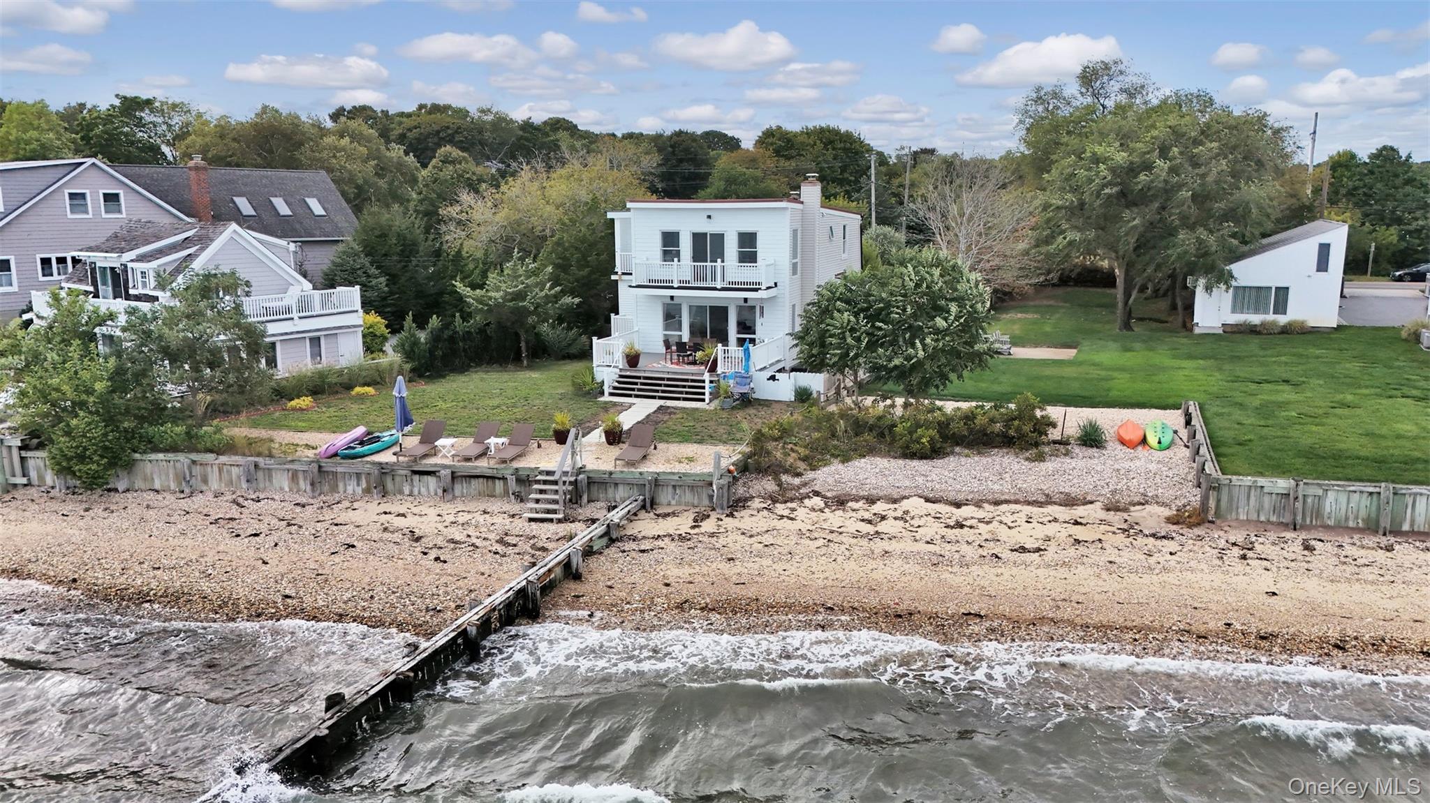 #1 photo, 12960 Main Road, East Marion , NY 11939