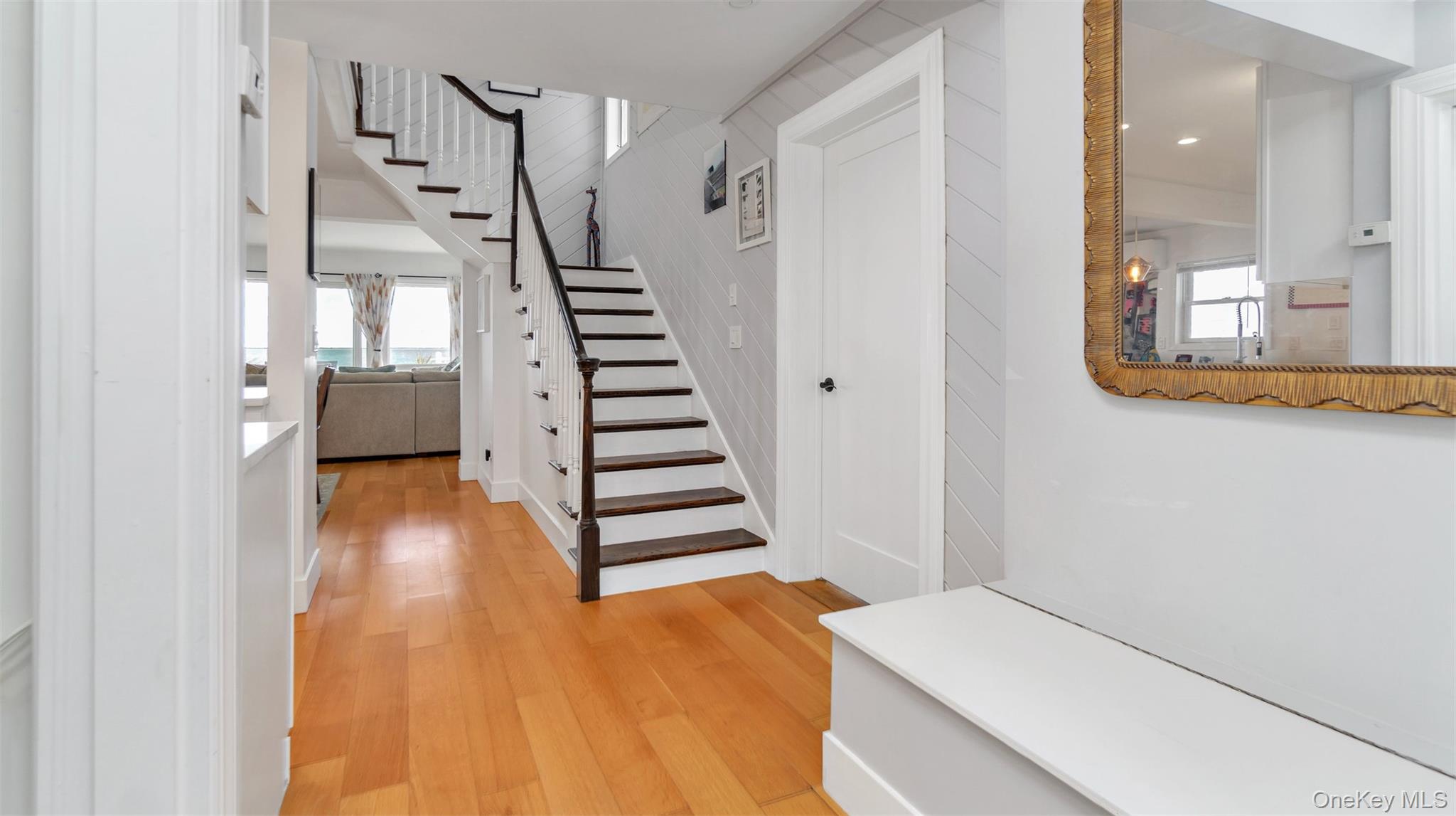 #18 photo, 12960 Main Road, East Marion , NY 11939