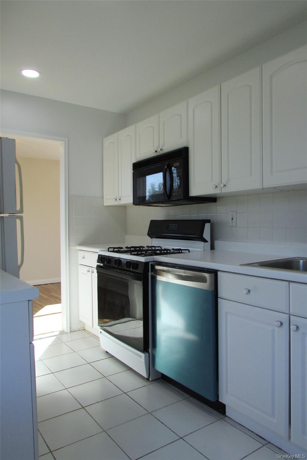 #9 photo, 30 S Cole Avenue, Spring Valley , NY 10977