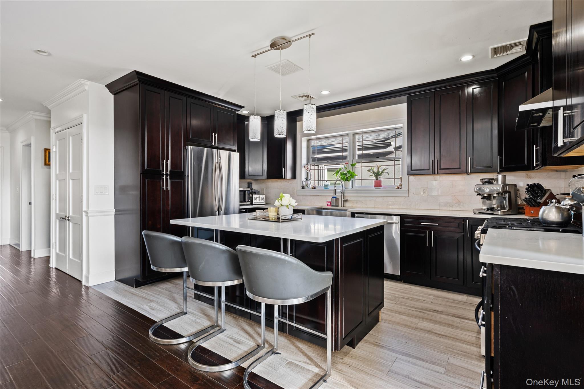 #13 photo, 2063 Narragansett Avenue, Bronx , NY 10461