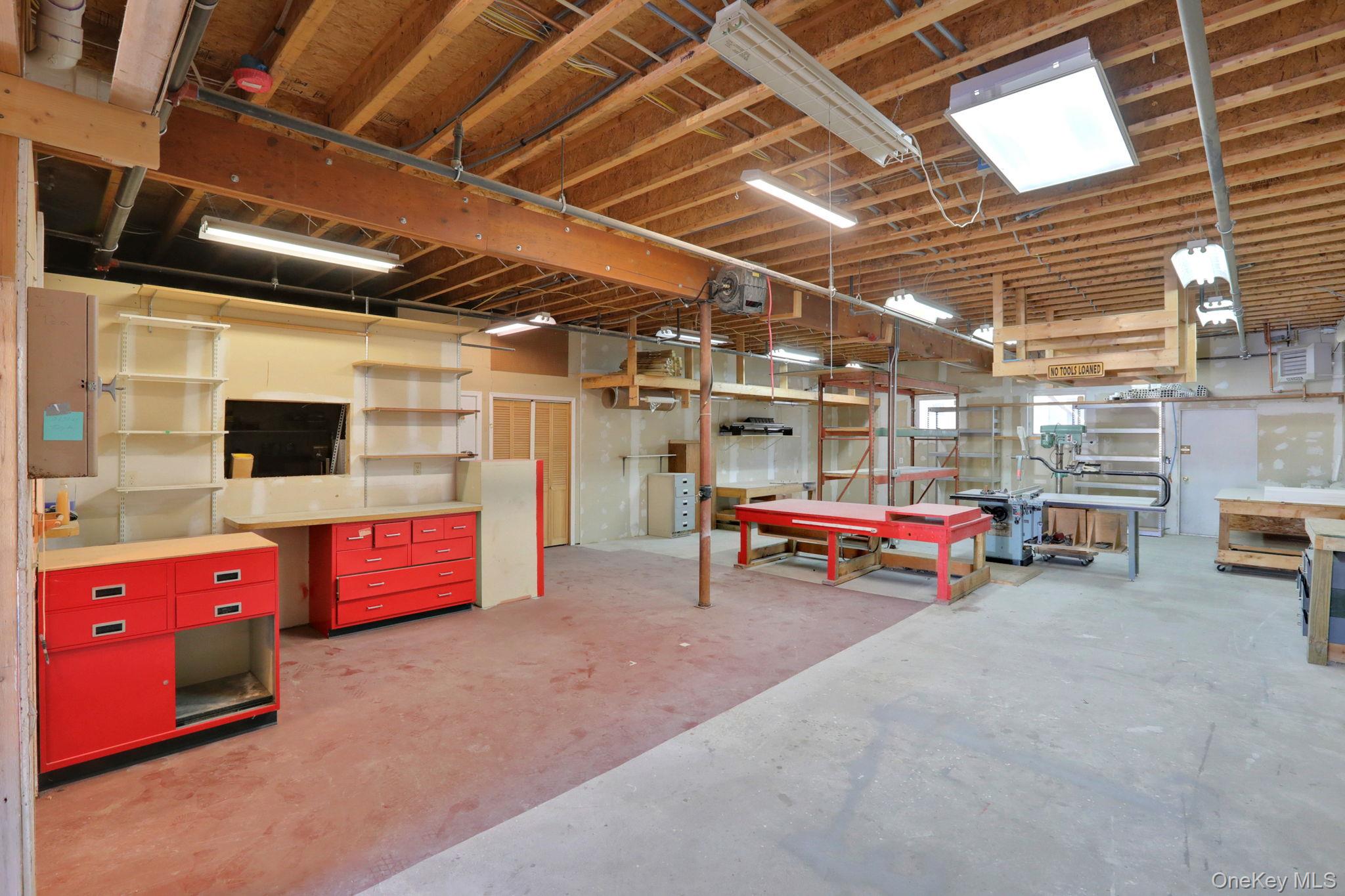 #18 photo, 102 Greenkill Avenue, Kingston , NY 12401