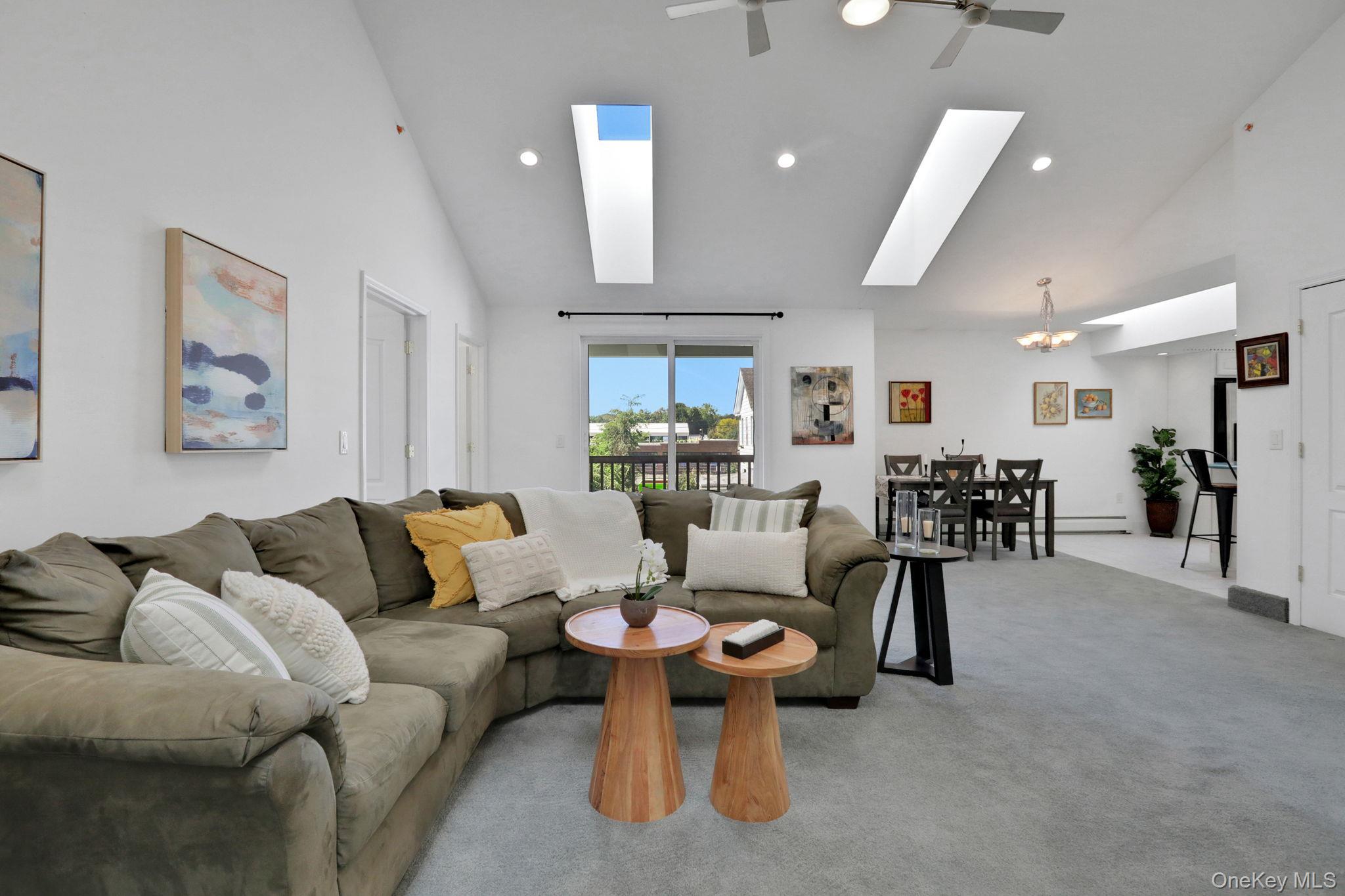 #2 photo, 102 Greenkill Avenue, Kingston , NY 12401