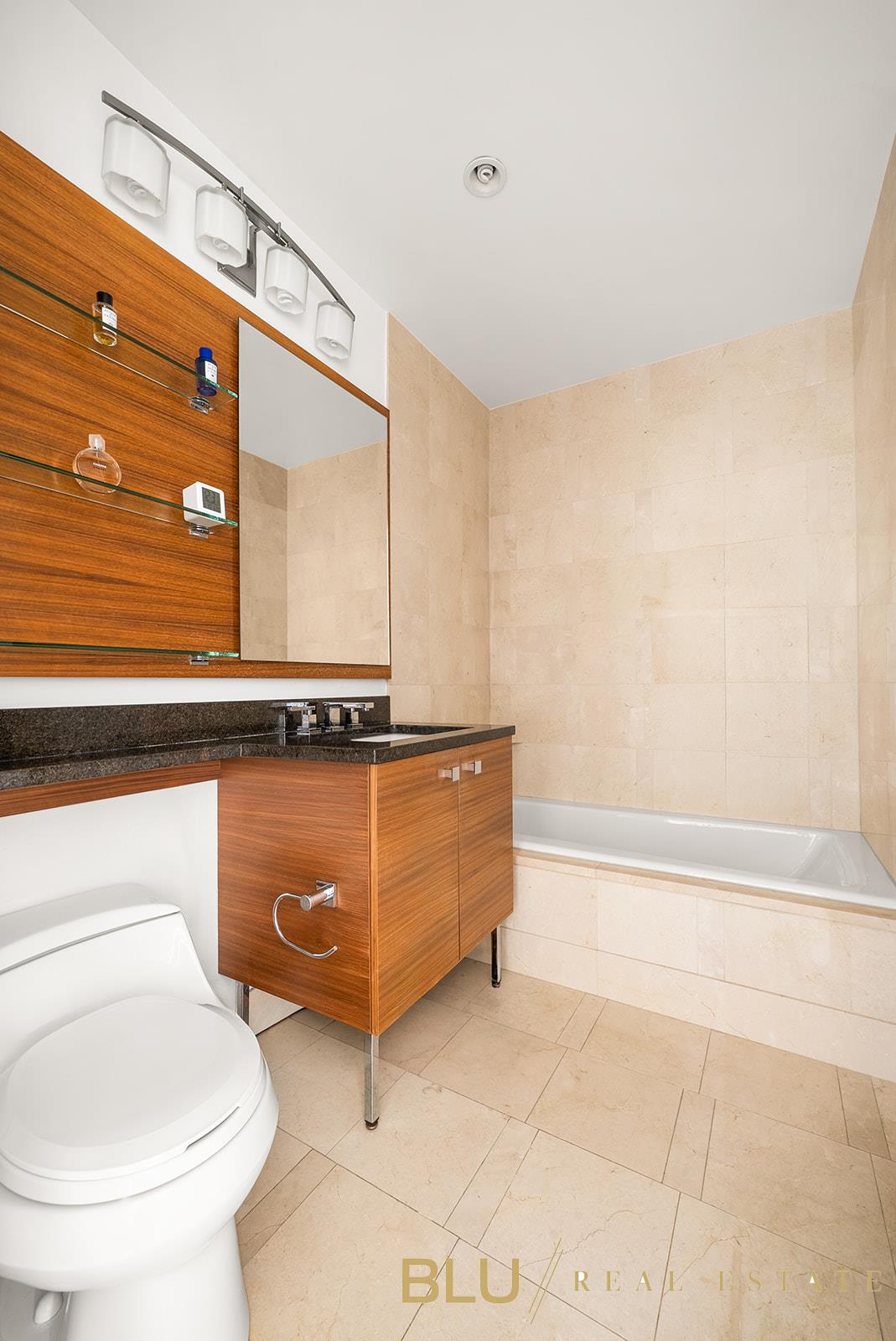 #7 photo, 120 Riverside Boulevard, マンハッタン Lincoln Square , NY 10069