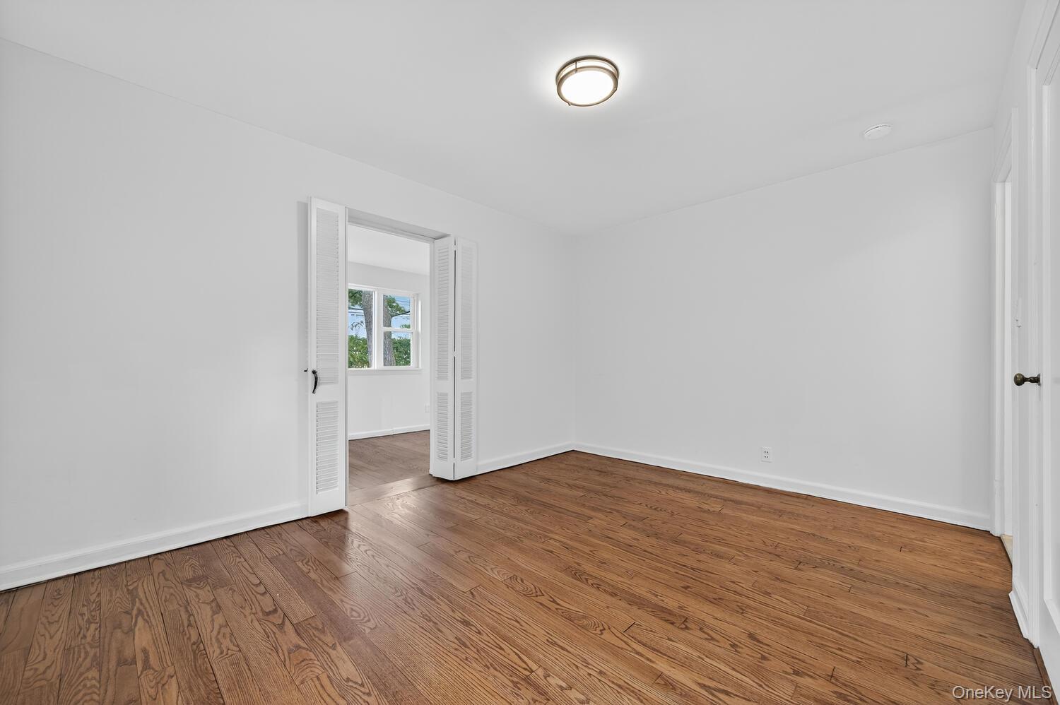 #11 photo, 175 North Street, ナッソー郡 Locust Valley , NY 11560