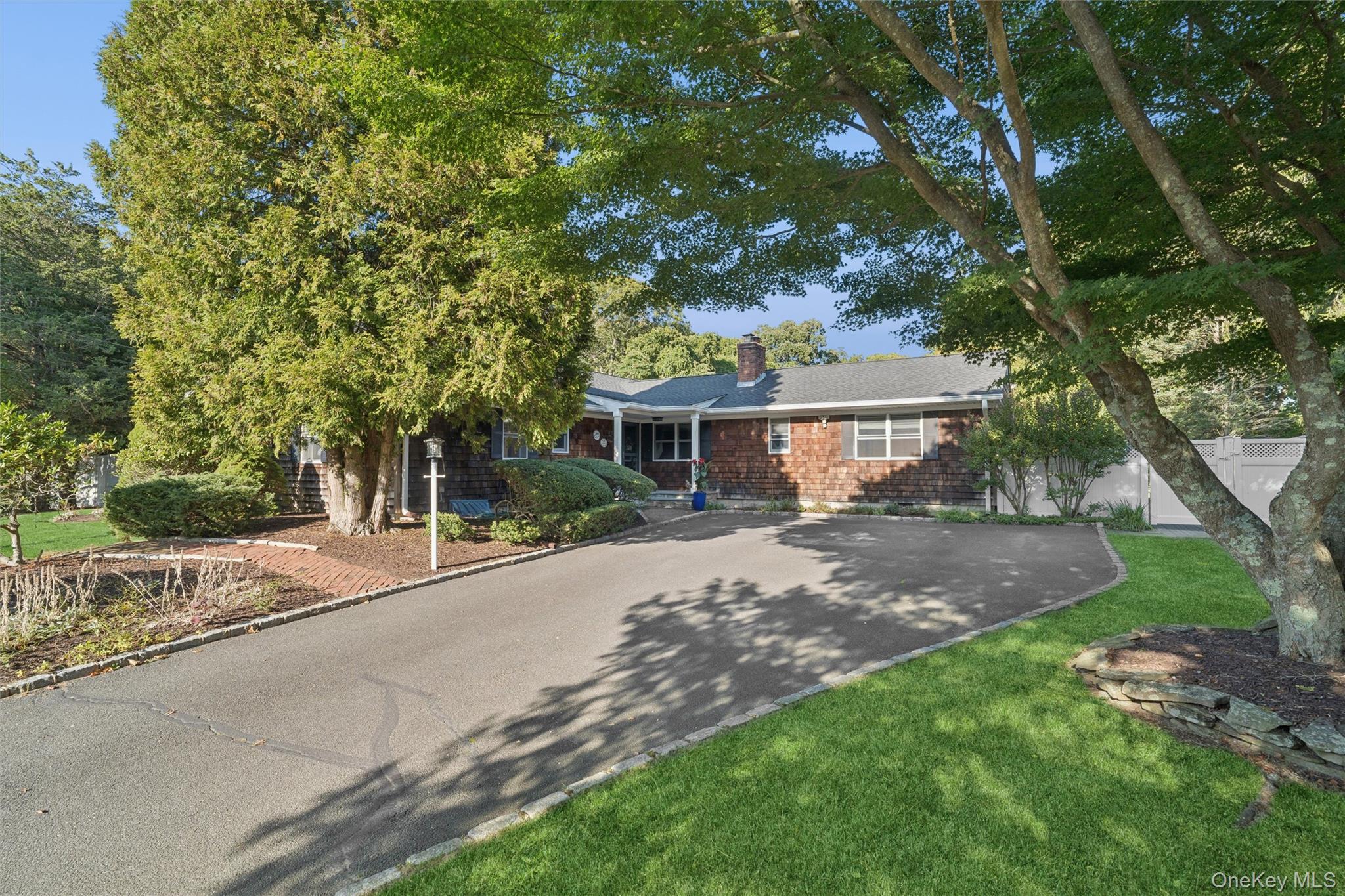 #2 photo, 9 Monte Lane, サフォーク郡 Center Moriches , NY 11934