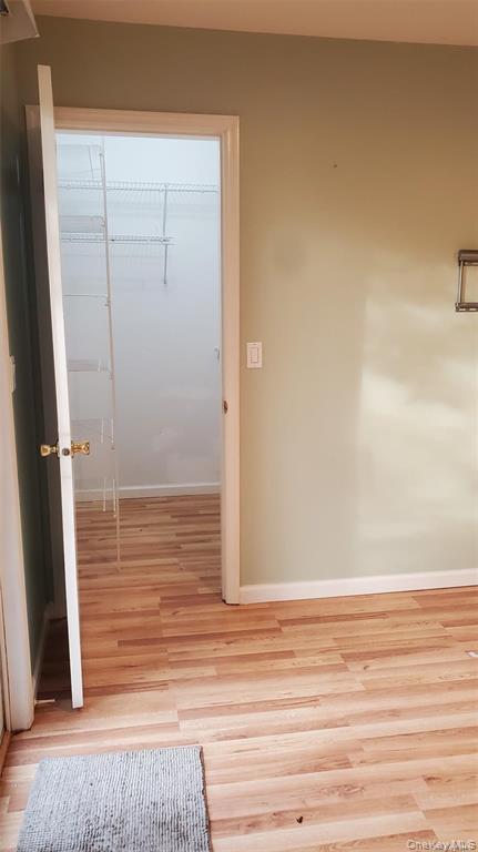 #8 photo, 57 Sage Hollow Court, Dix Hills , NY 11746