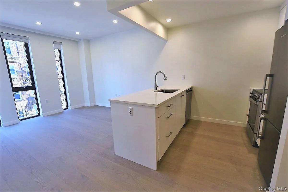 #5 photo, 41-26 44th Street, Sunnyside , NY 11104