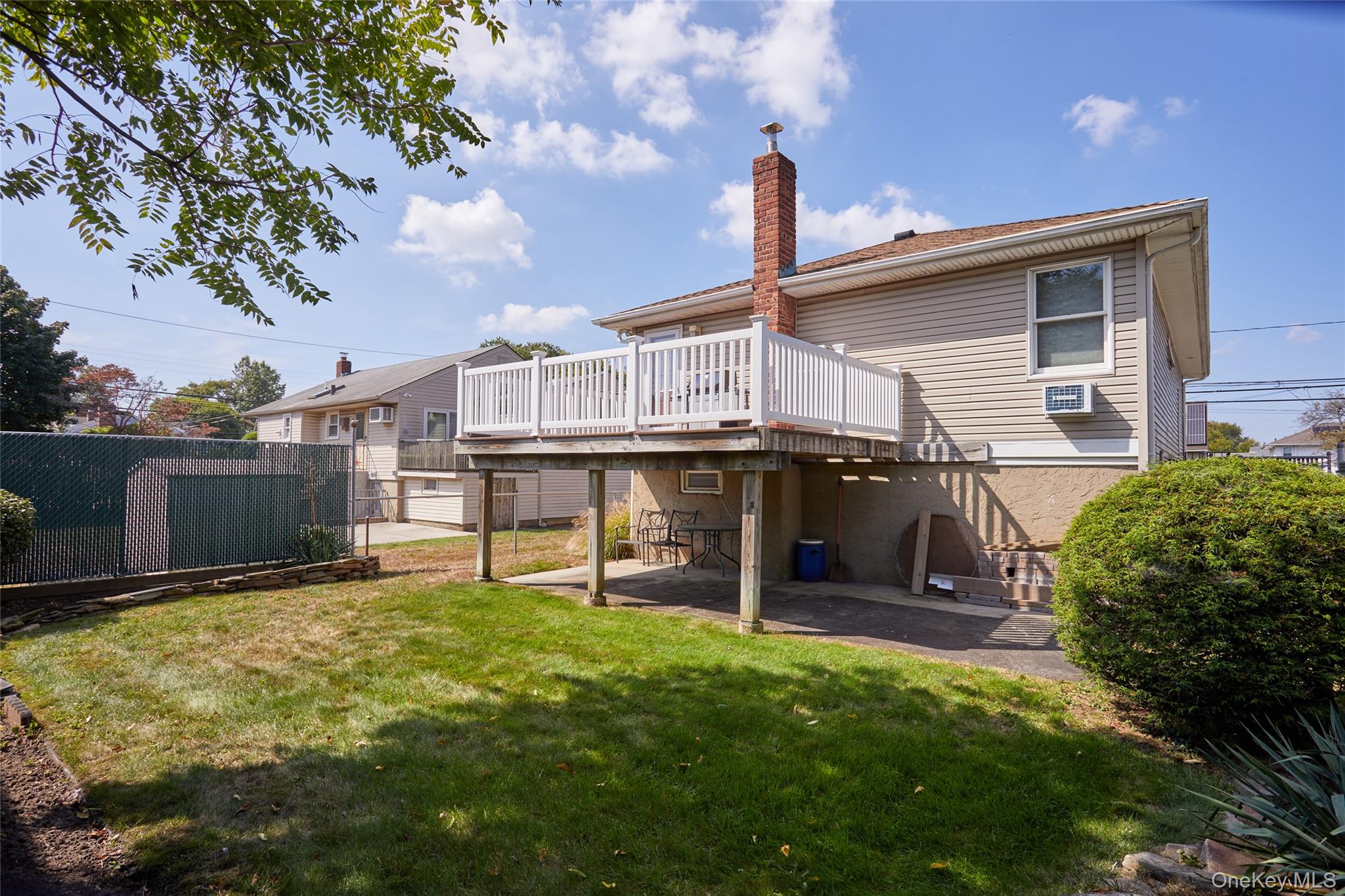 #18 photo, 3363 Lawrence Avenue, Oceanside , NY 11572