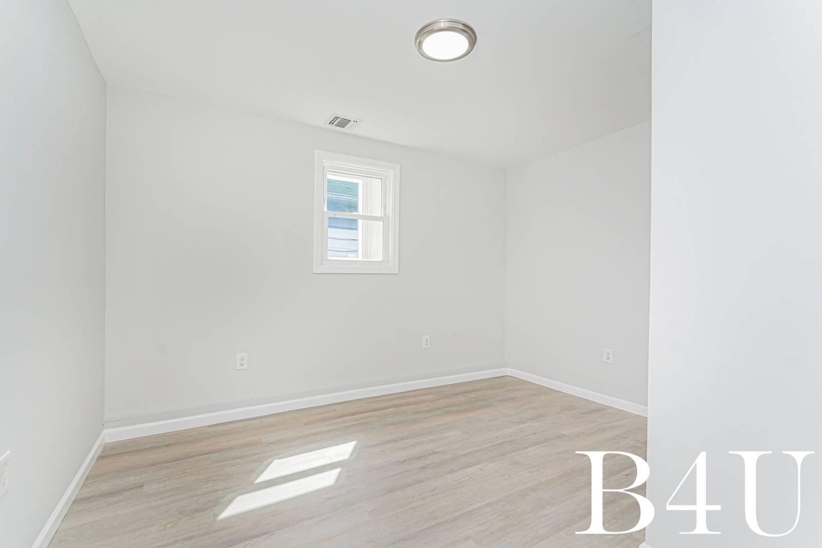 #6 photo, 107 Mapleton Avenue, Staten Island , NY 10306