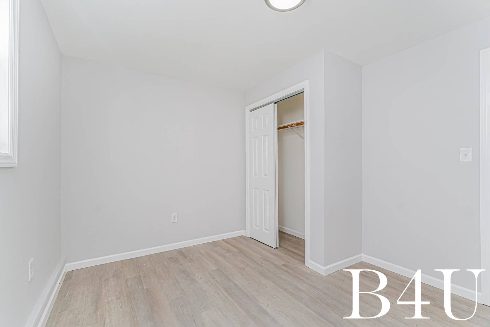 #7 photo, 107 Mapleton Avenue, Staten Island , NY 10306