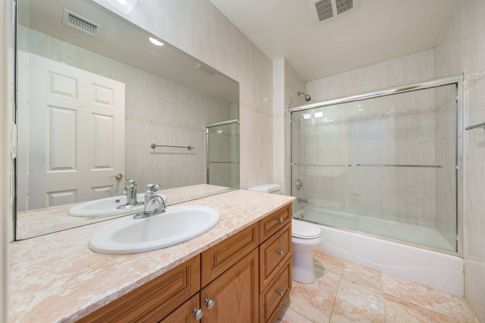 #18 photo, 19 Kensington Cir, ナッソー郡 Manhasset , NY 11030