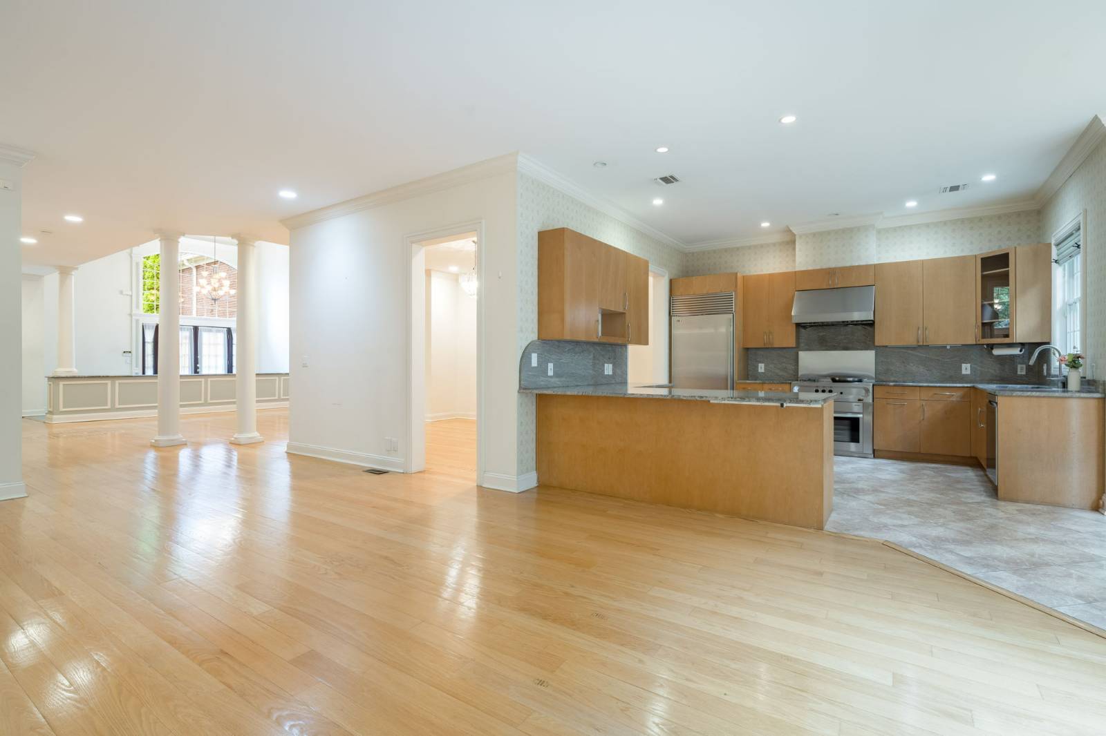 #9 photo, 19 Kensington Cir, ナッソー郡 Manhasset , NY 11030