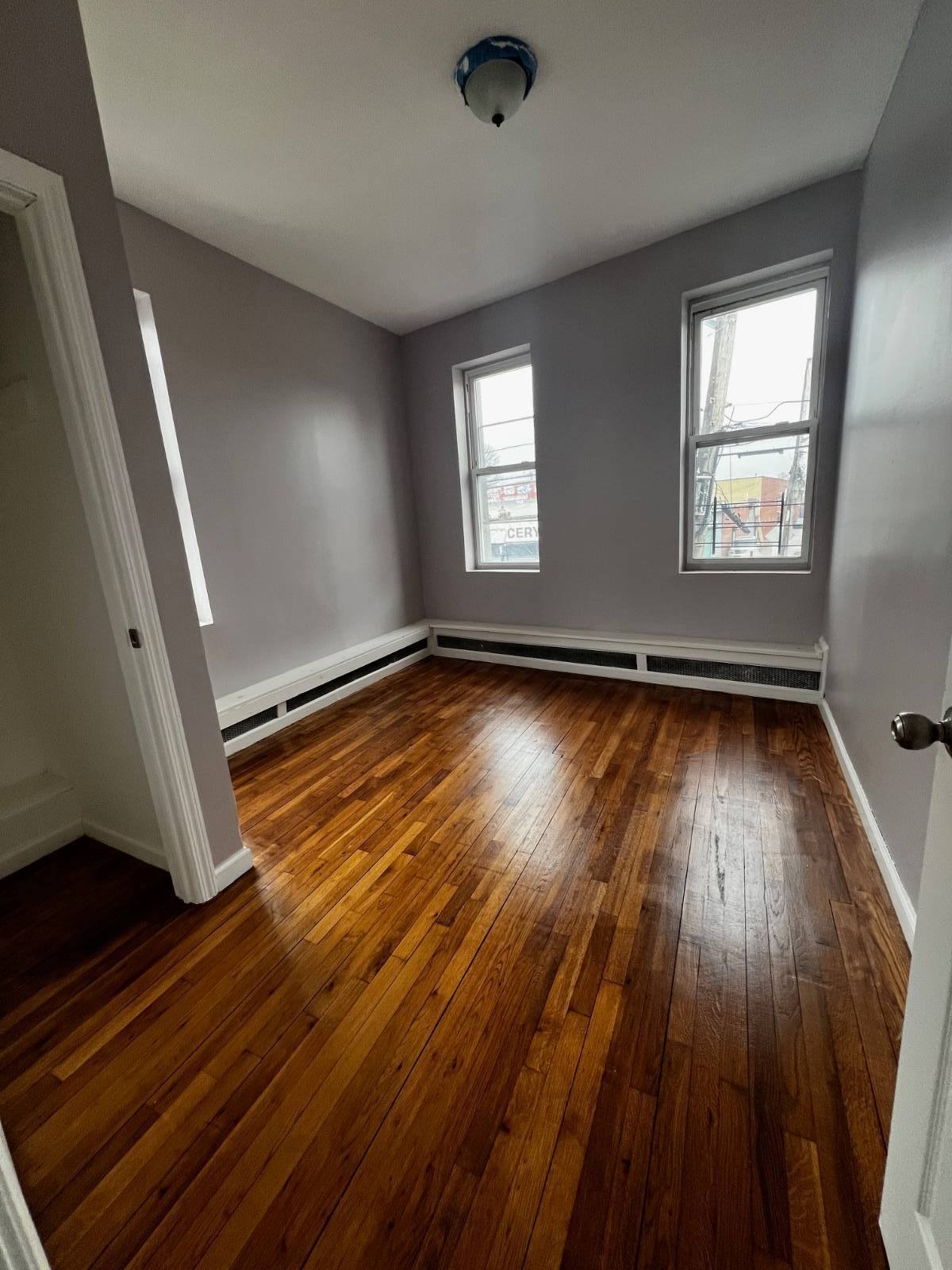 #13 photo, 99-02 212 St, क्वीन्स गाँव Queens Village , NY 11429