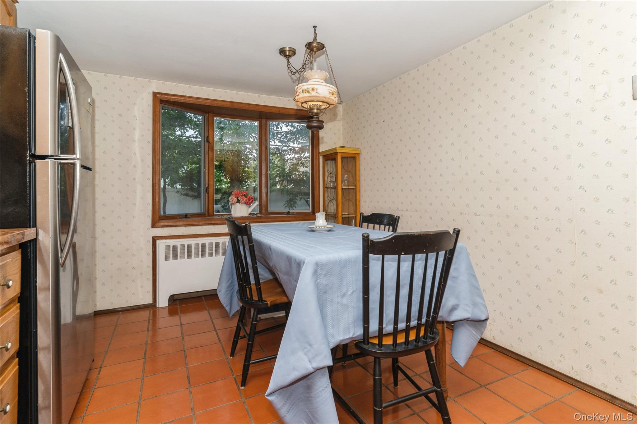 #6 photo, 3860 Maplewood Drive, Seaford , NY 11783