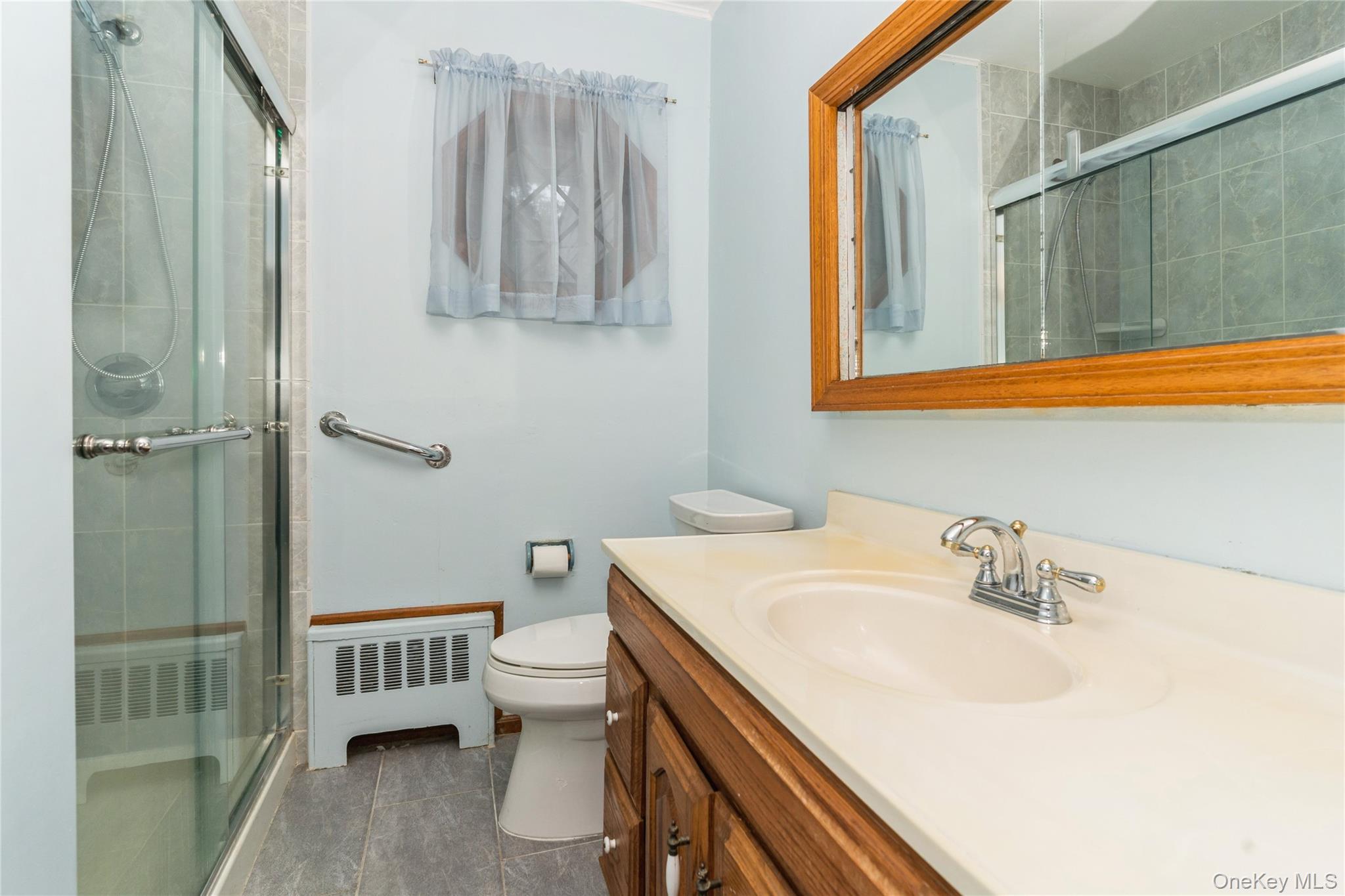 #7 photo, 3860 Maplewood Drive, Seaford , NY 11783