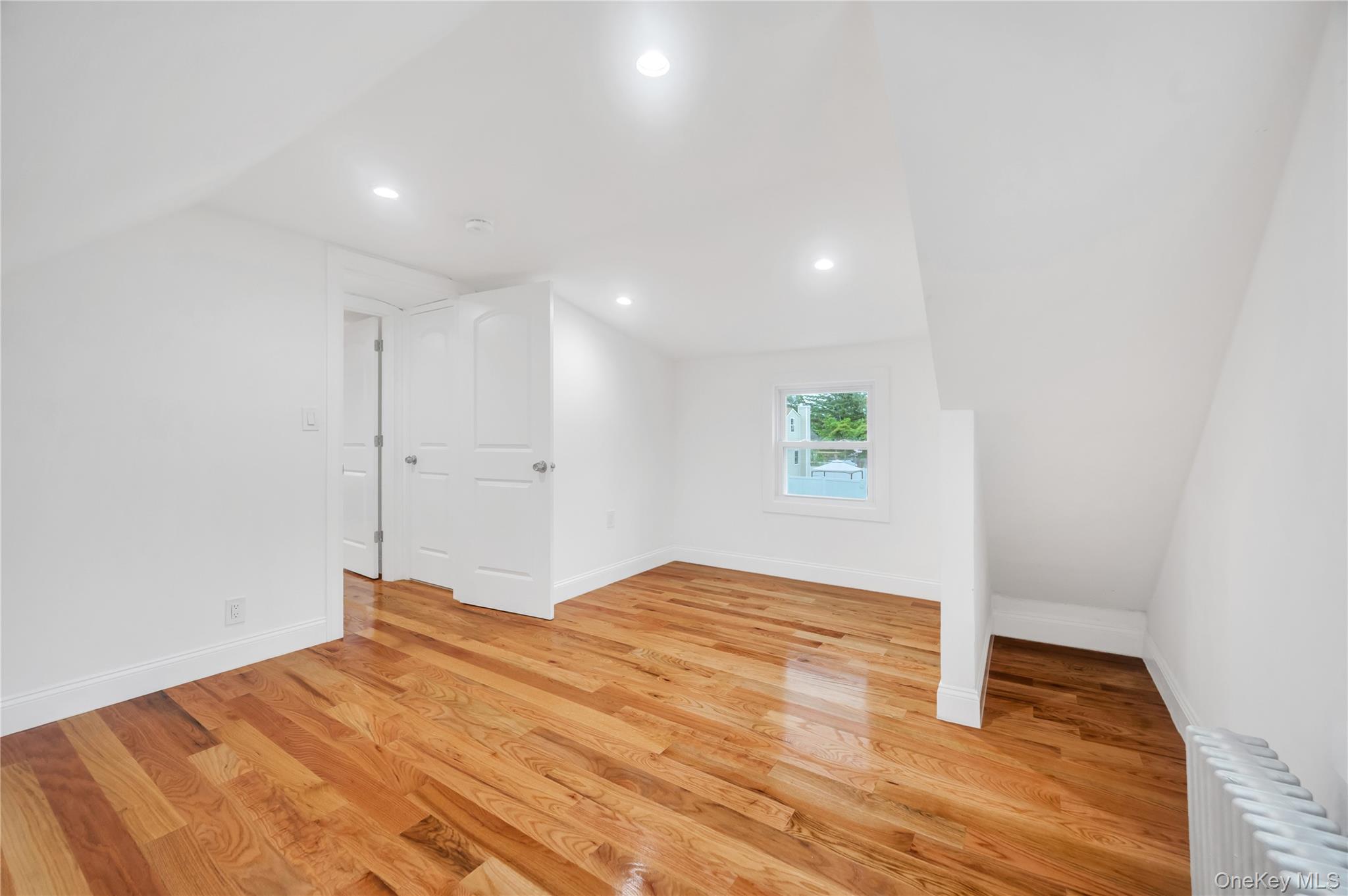 #20 photo, 17 Pinetree Drive, Shirley , NY 11967