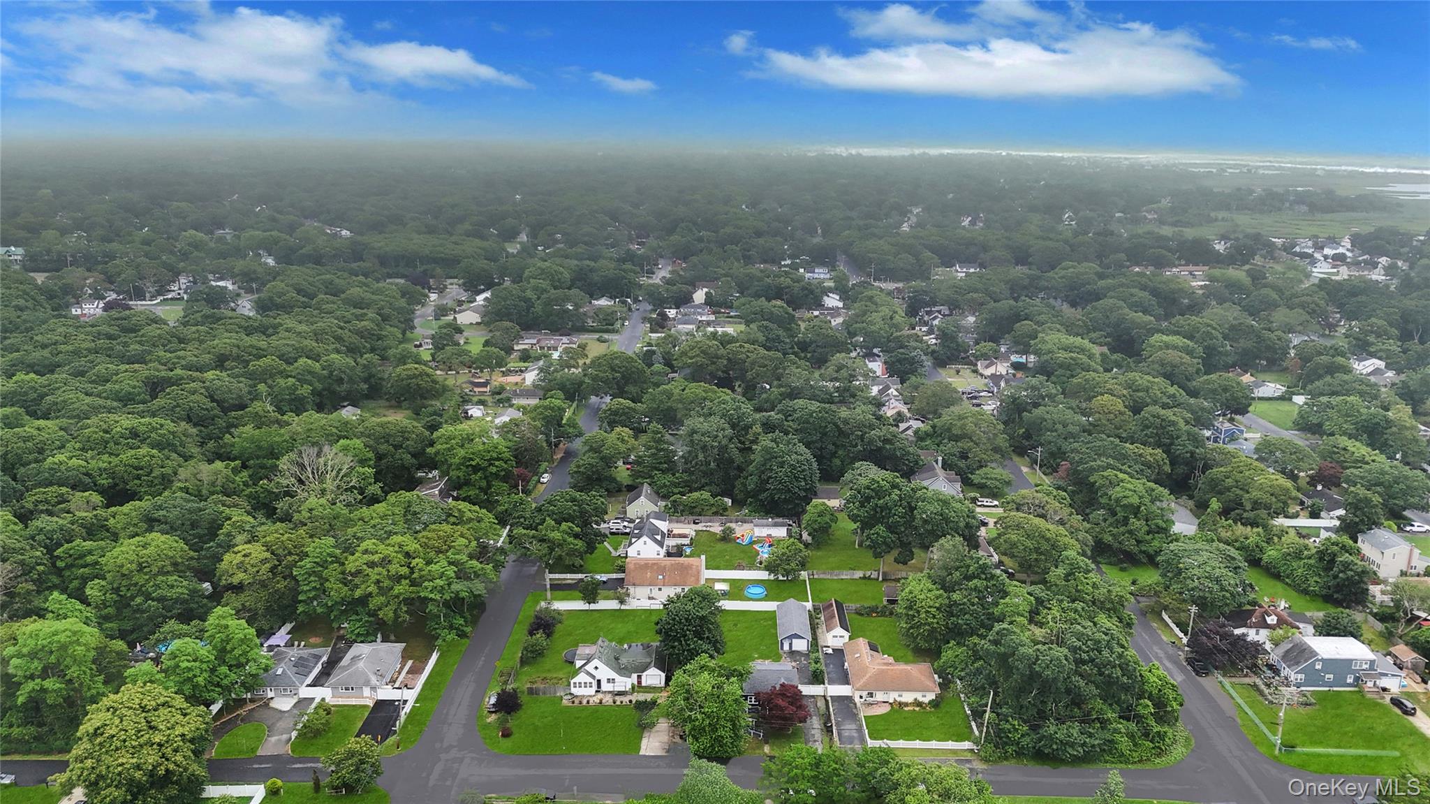 #4 photo, 17 Pinetree Drive, Shirley , NY 11967