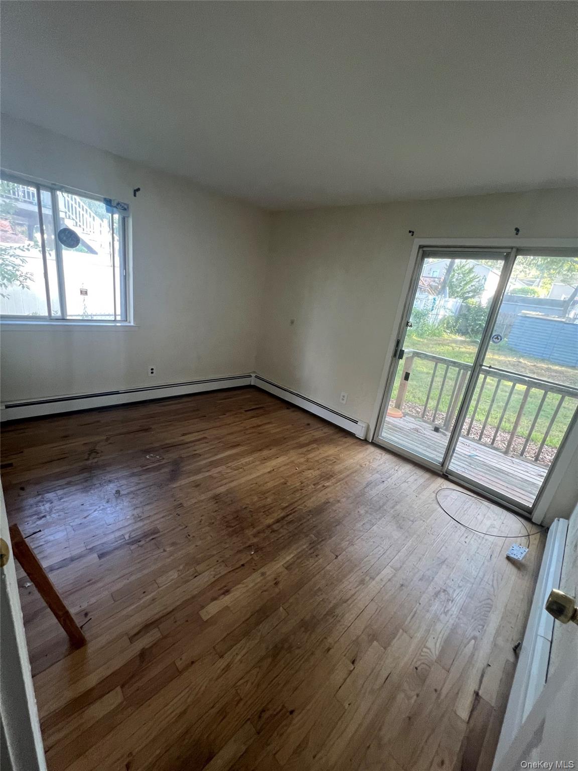 #10 photo, 10 Cedarhurst Avenue, Selden , NY 11784