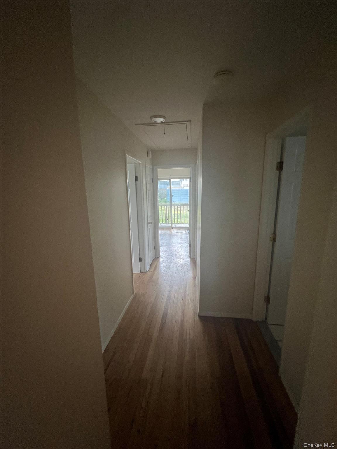 #6 photo, 10 Cedarhurst Avenue, Selden , NY 11784