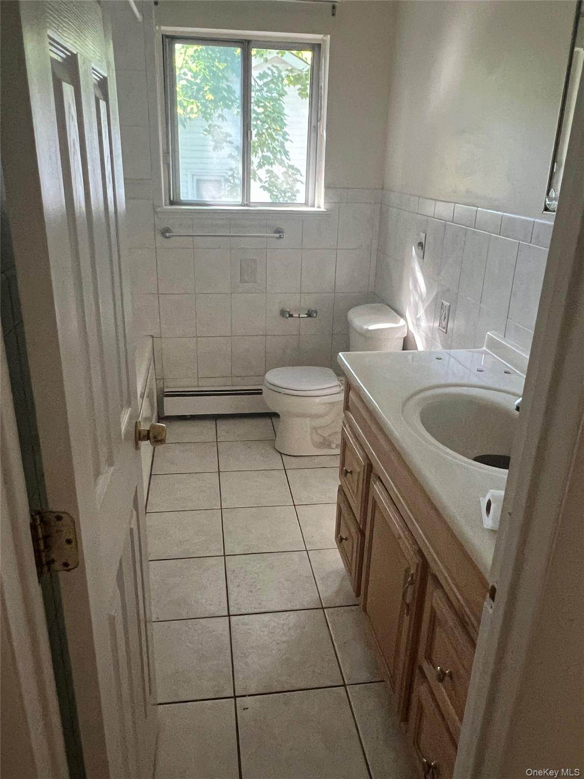 #7 photo, 10 Cedarhurst Avenue, Selden , NY 11784