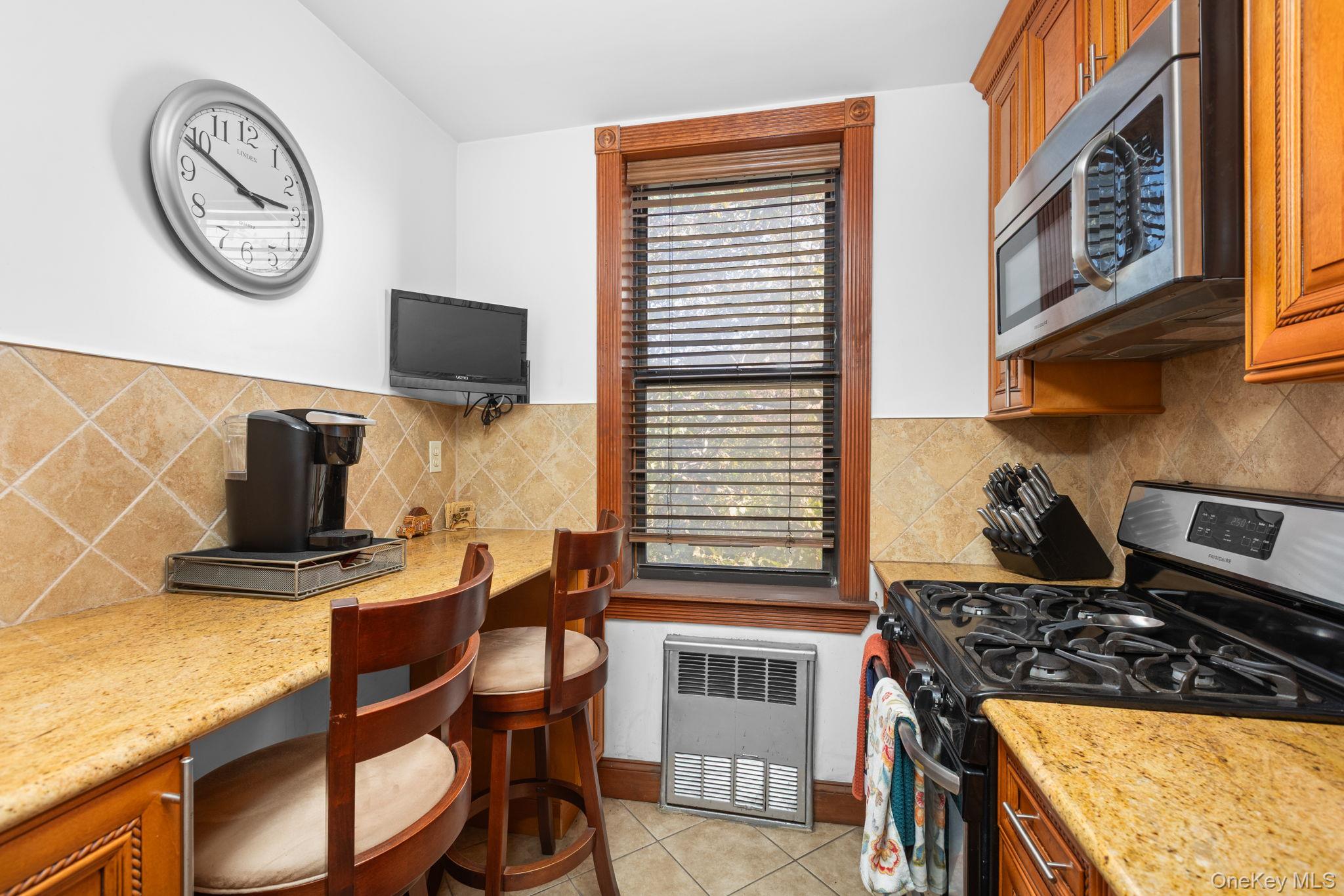 #14 photo, 3531 Bronxwood Avenue, ブロンクス区 Bronx , NY 10469