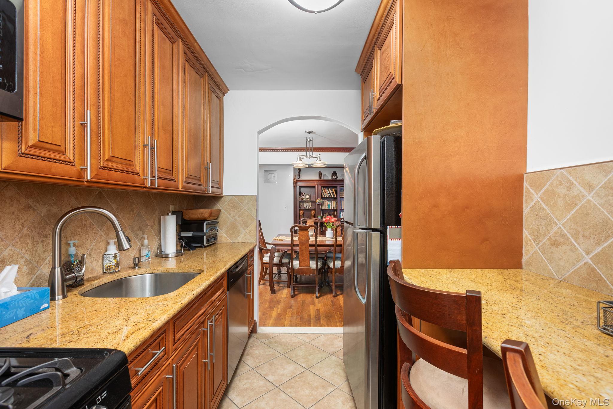 #17 photo, 3531 Bronxwood Avenue, ブロンクス区 Bronx , NY 10469